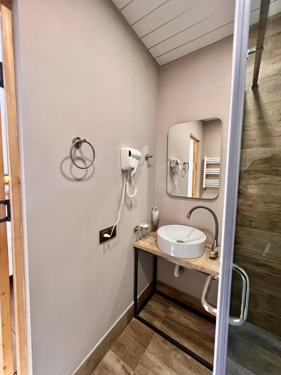 Sargsyan Eco House Lejlighedshotel Sevan Værelse billede